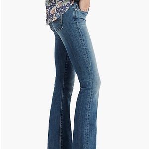Lucky Jeans Sofia Boot Cut size 2/26 Regular